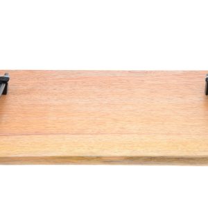 – Träbricka med metall handtag – 40x28x5